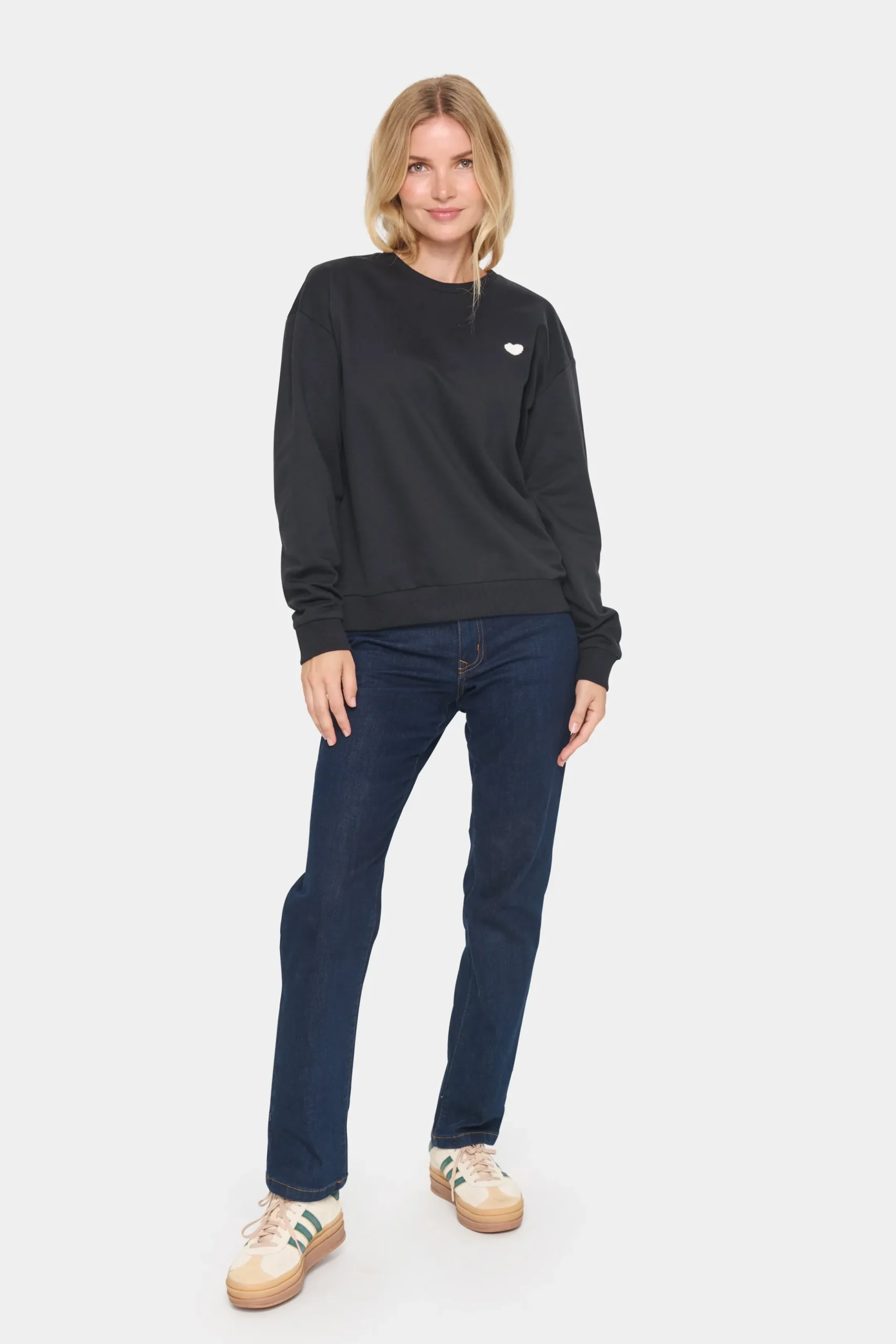 HannikaSZ Sweatshirt