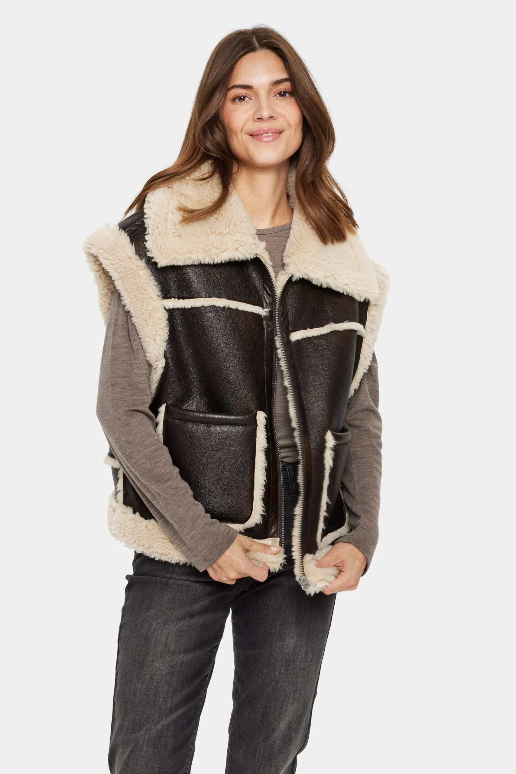 IsauraSZ Vest
