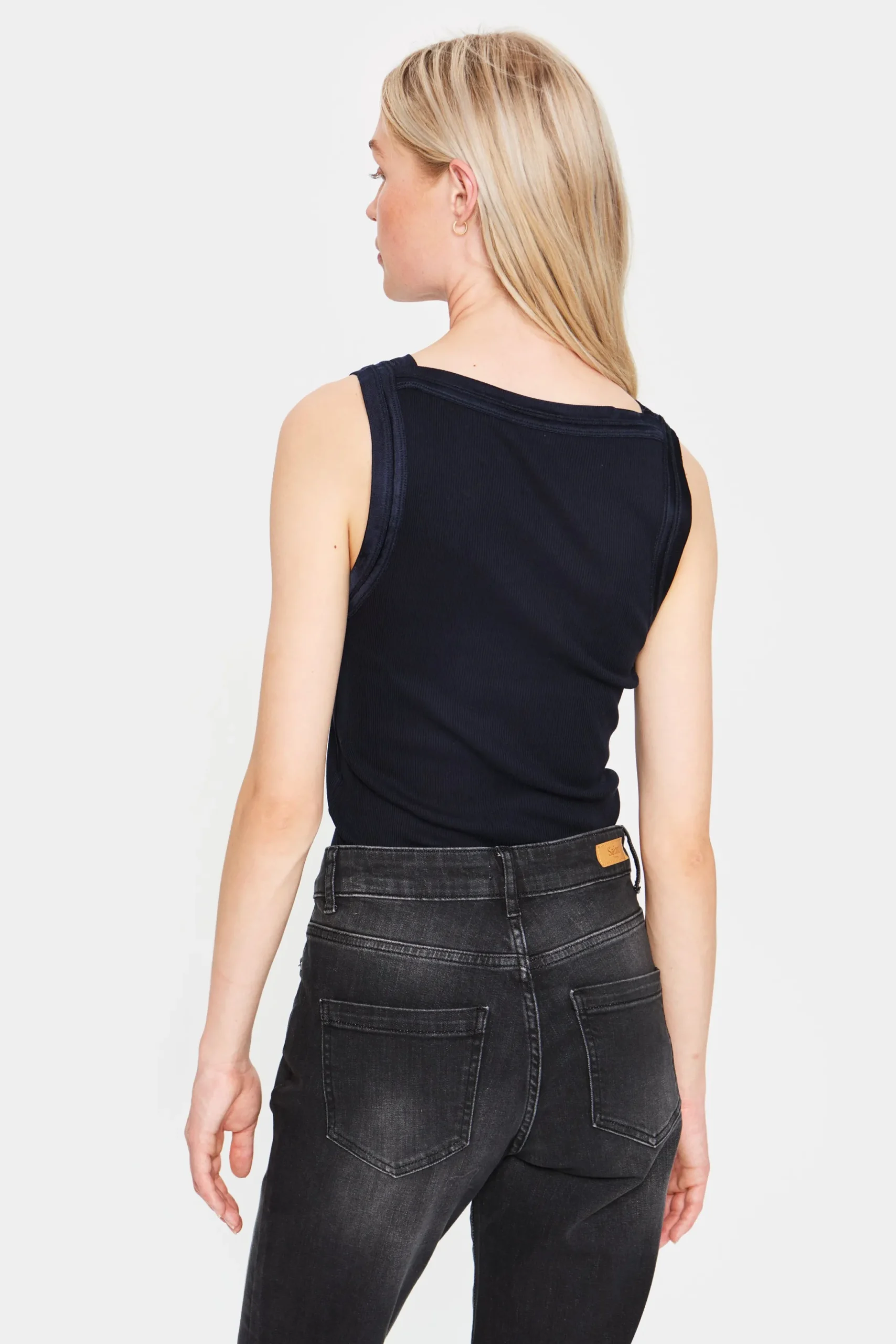 MayaSZ Top