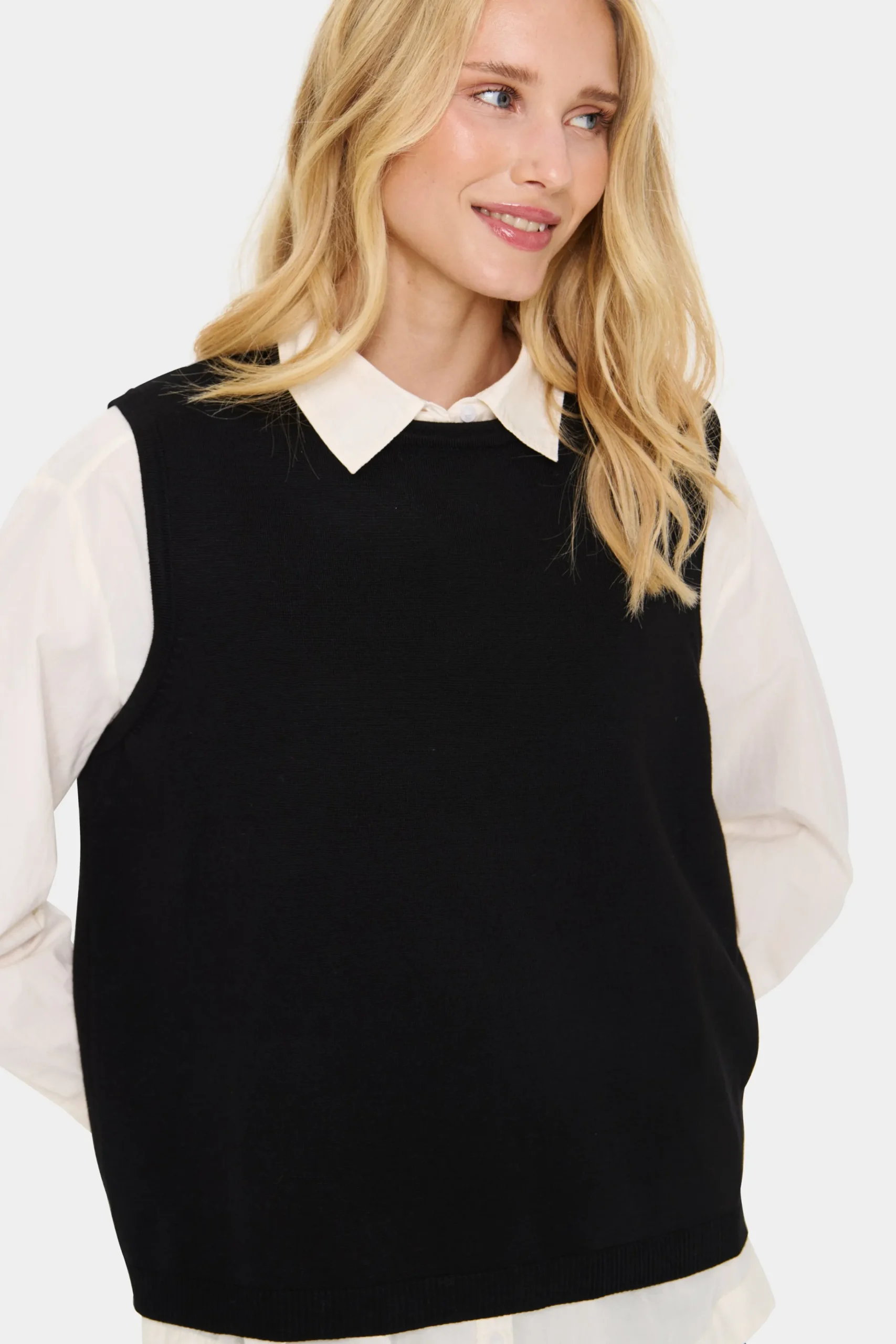MilaSZ Vest